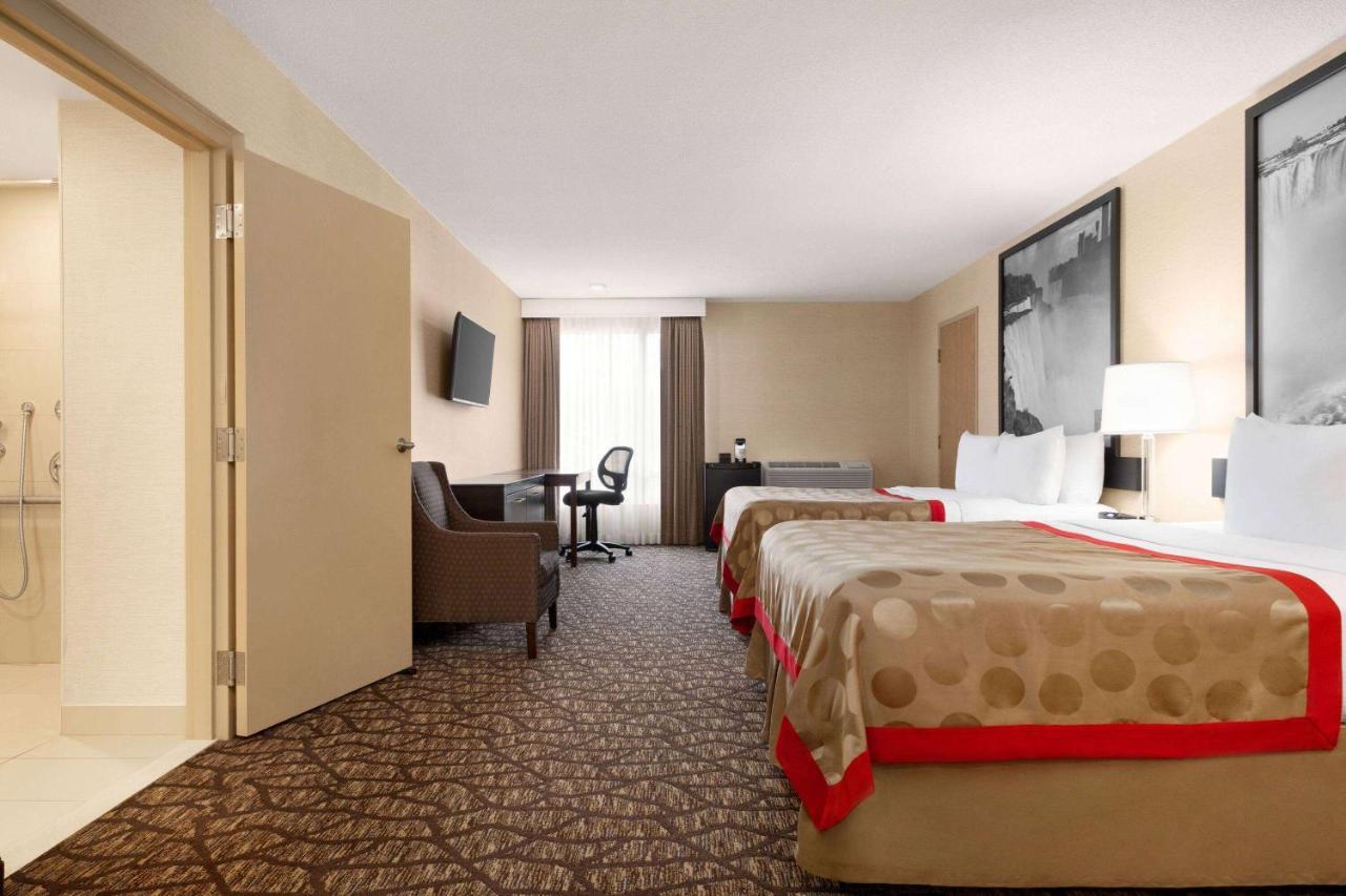 Ramada By Wyndham Niagara Falls Near The Falls Exteriér fotografie